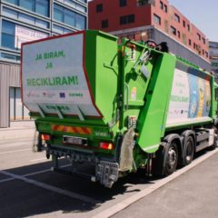 Vozilo s dizalicom za odvojeno prikupljanje otpada
